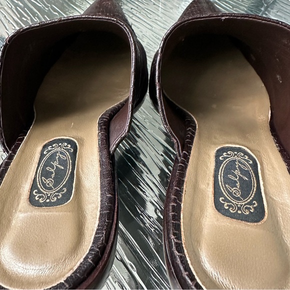 Hand-made woven leather mules: By Salpy. Made in USA Original price $365. - Picture 2 of 10